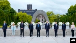 Memorialul Păcii de la Hiroshima este vizitat adesea de lideri internaționali. În imagine: șefi de stat și de guvern din grupul G7 și UE la o reuniune din mai, 2023.