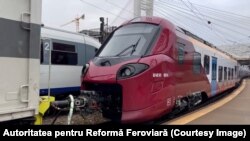 Trenul cel nou, cumpărat de România după 20 de ani de pauză.