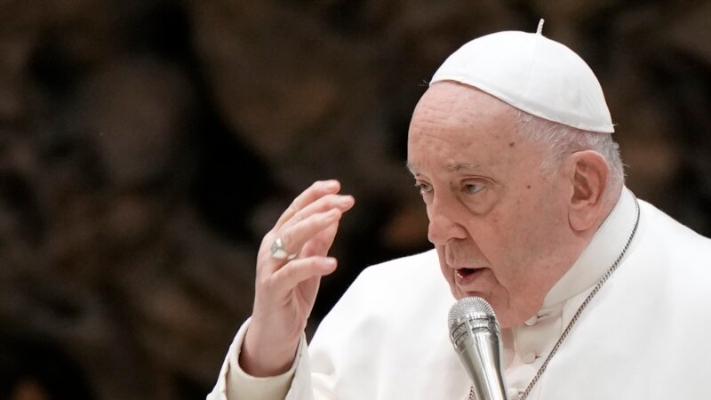 Папата повика на крај на војните
