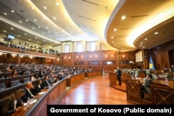 Kryeministri i Kosovës, Albin Kurti, gjatë një adresimi para deputetëve të Kuvendit të Kosovës më 2023.