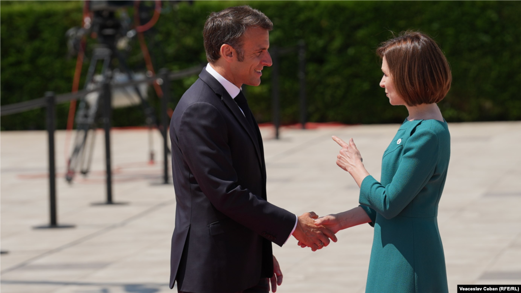 Președintele francez Emanuel Macron și Maia Sandu, președinta R. Moldova.&nbsp;