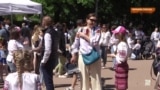 Українські школи у Варшаві збирали гроші дітям загиблих героїв на «Вишиванка фесті» (відео)