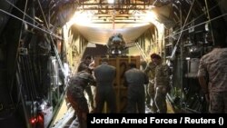 Isporuka jordanske pomoći Palestincima, 6. novembra