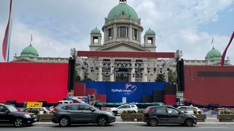 Белград во пресрет на митингот на владејачката Српска напредна странка