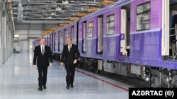 Prezident İlham Əliyev Bakı Metropoliteninin "Xocəsən" stansiyasının açılışında