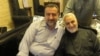 تصویری که رسانه‌های ایران از سید رضی موسوی (چپ) در کنار قاسم سلیمانی، فرمانده سابق نیروی قدس سپاه پاسداران، منتشر کرده‌اند