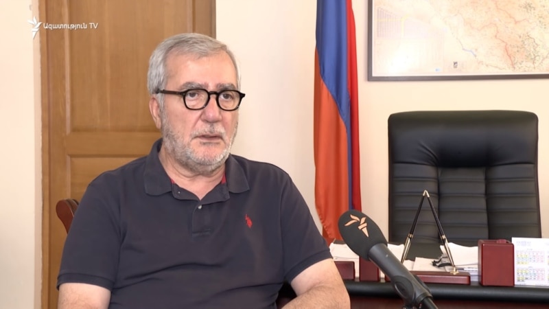 Քոչարյանը ներողություն է խնդրում որդու ծառայության վերաբերյալ հայտարարության համար