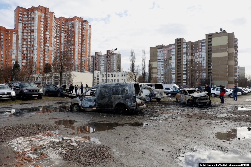 КИЇВ &ndash; У Святошинському районі пошкоджені автівки