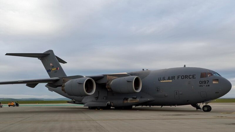 Un avion militar american a sosit la Chișinău pentru exercițiul „Scutul păcii”