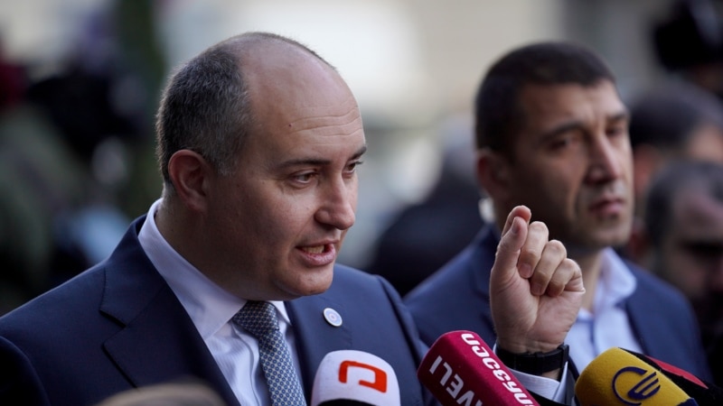 40 ტომი და 135-მდე მოწმე - რა ხდება ჯუანშერ ბურჭულაძის საქმეზე?