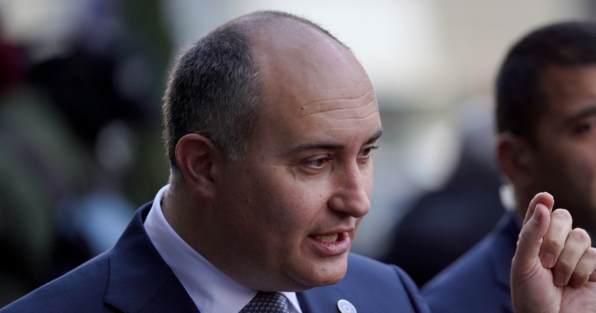 უაქციზო სიგარეტის საქმეზე ბურჭულაძის ცოლისძმას და პირადი დაცვის წევს პატიმრობა შეუფარდეს