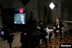 Під час запису інтерв'ю Такера Карлсона із президентом Росії Володимиром Путіним