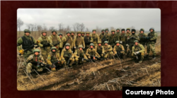 Добровольцы "Алги" перед боем под Угледаром в феврале 2023 года