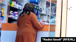 В аптеке в Душанбе