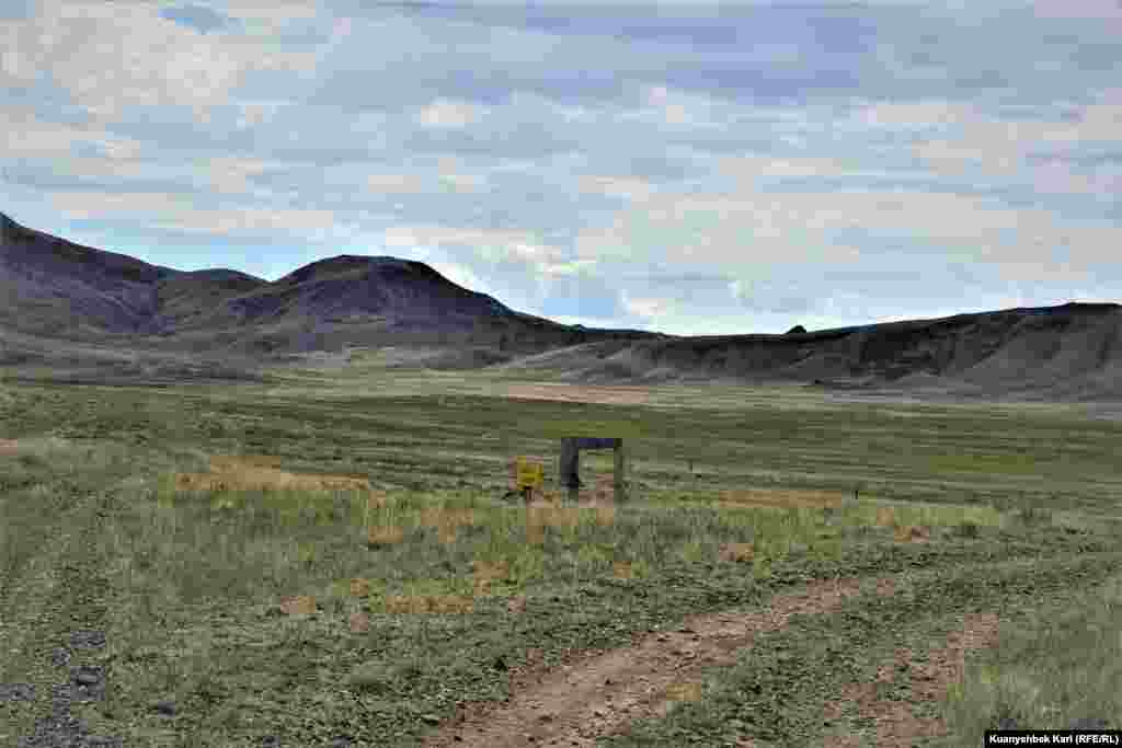 Tunnels and mines were built under Degelen Mountain. By the time of the site&#39;s closure, 181 mines were built, some of them the sites of numerous tests. Nuclear tests were either underground or airborne, but after 1963 were only conducted underground. The total number of nuclear explosions under Degelen was 215, while the total number at the Semipalatinsk site was over 450. &nbsp;