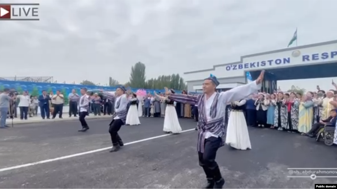 O‘zbekistonning Marhamat hamda Qirg‘izistonning Aravon tumanlari o‘rtasidagi Mingtepa-Qorabag‘ish chegarasining ochilishi marosimi. 1 sentyabrь, 2023-yil.