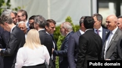 Армениянын өкмөт башчысы менен Франциянын президенти. Кишинев, 1-июнь 2023-жыл