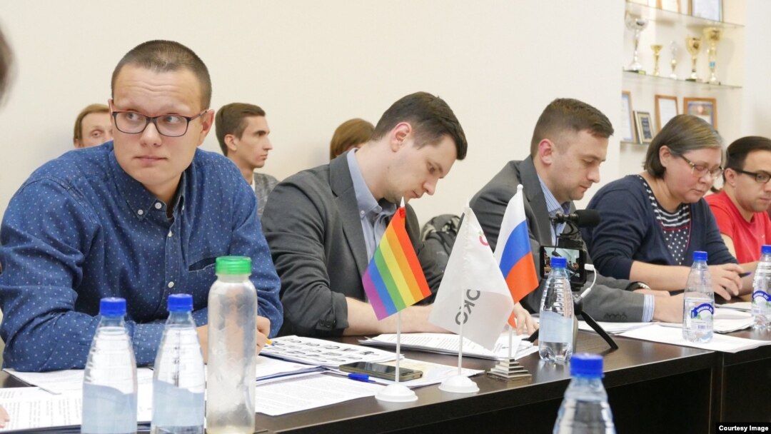 Никита Юферев на заседании собрания муниципальных депутатов, после которого к нему домой пришла опека и полиция