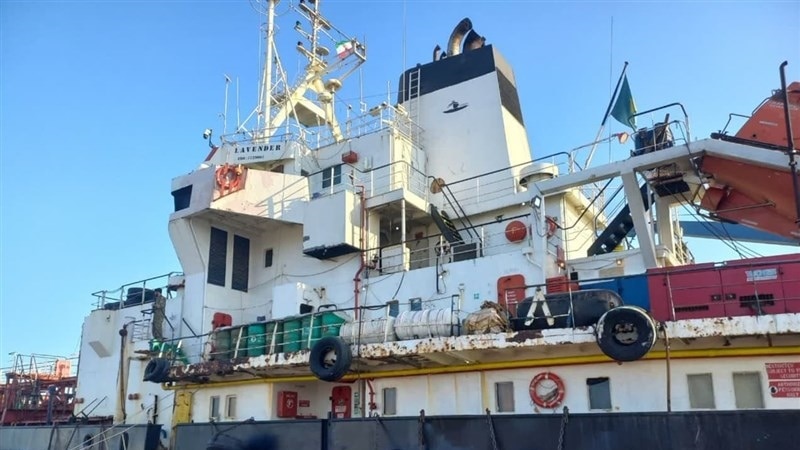 Иран заплени брод со „шверцувано гориво“