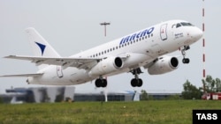 A Russian Sukhoi Superjet-100 (SS-100) plane (file photo)