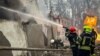 Пожежники працюють на місці російського ракетного удару, Одеса, 15 березня 2024 року (ілюстративне фото)