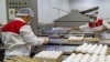 وضعیت مبهم و بی‌ثبات ارز در کشور نیز از دیگر دلایل توقف صادرات تخم مرغ ایران عنوان شده است