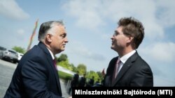 Orbán Viktor miniszterelnök (b) találkozója Ola Källenius vezérigazgatóval, a cég igazgatótanácsának elnökével a Mercedes-Benz Group AG stuttgarti székhelyén 2024. június 19-én