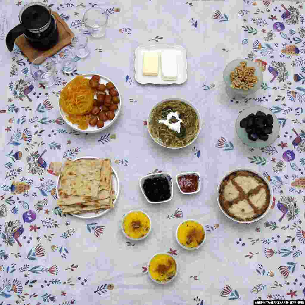 Iftar u Teheranu, Iran, 23. mart.