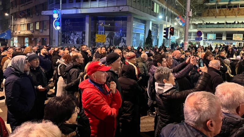 'Očekujemo poništavanje izbora': Deo opozicije pred Ustavnim sudom Srbije  