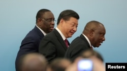 Kineski predsjednik Si Đinping, južnoafrički predsjednik Cyril Ramaphosa i senegalski predsjednik Macky Sall na samitu Foruma kinesko-afričke saradnje 2018. u Pekingu. 