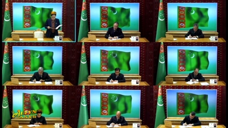 Ишқобод дастрасии мардум ба ТВ-ҳои Узбекистонро маҳдуд мекунад