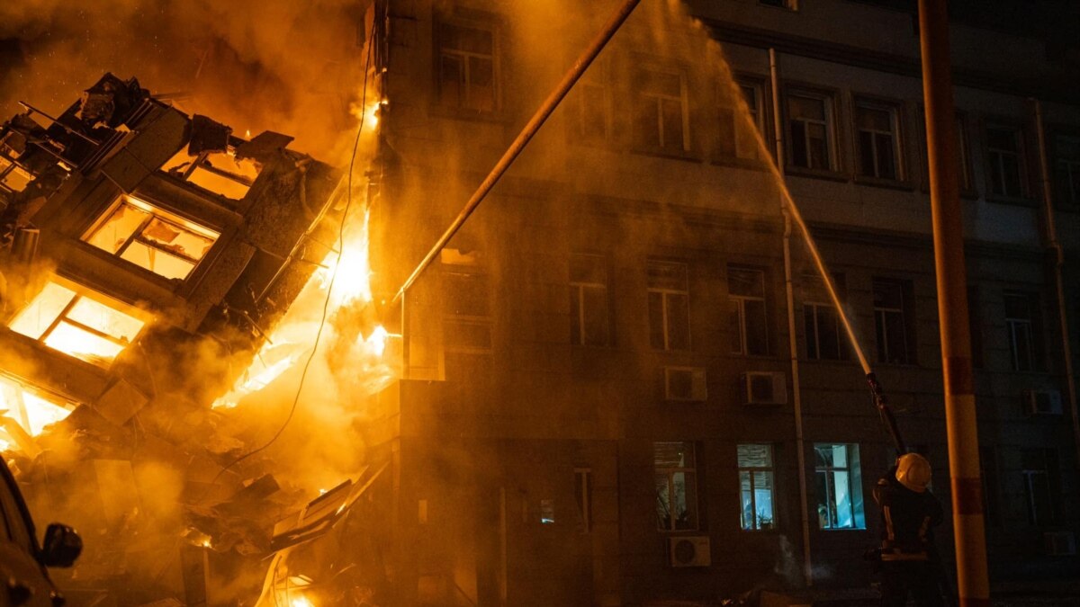 Chinese Foreign Ministry Monitoring Developments After Russian Strike On Odesa Damages Consulate Building - Vimarsana News