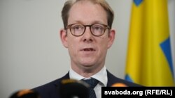 «Я не бачу причин для переговорів на даному етапі», – заявив 23 січня міністр закордонних справ Швеції Тобіас Більстром