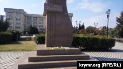 Памятник украинскому поэту Тарасу Шевченко в Севастополе – 9 марта 2024 года