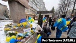 Акция поддержки Украины, противостоящей агрессии России, в день второй годовщины войны. Алматы, 24 февраля 2024 года