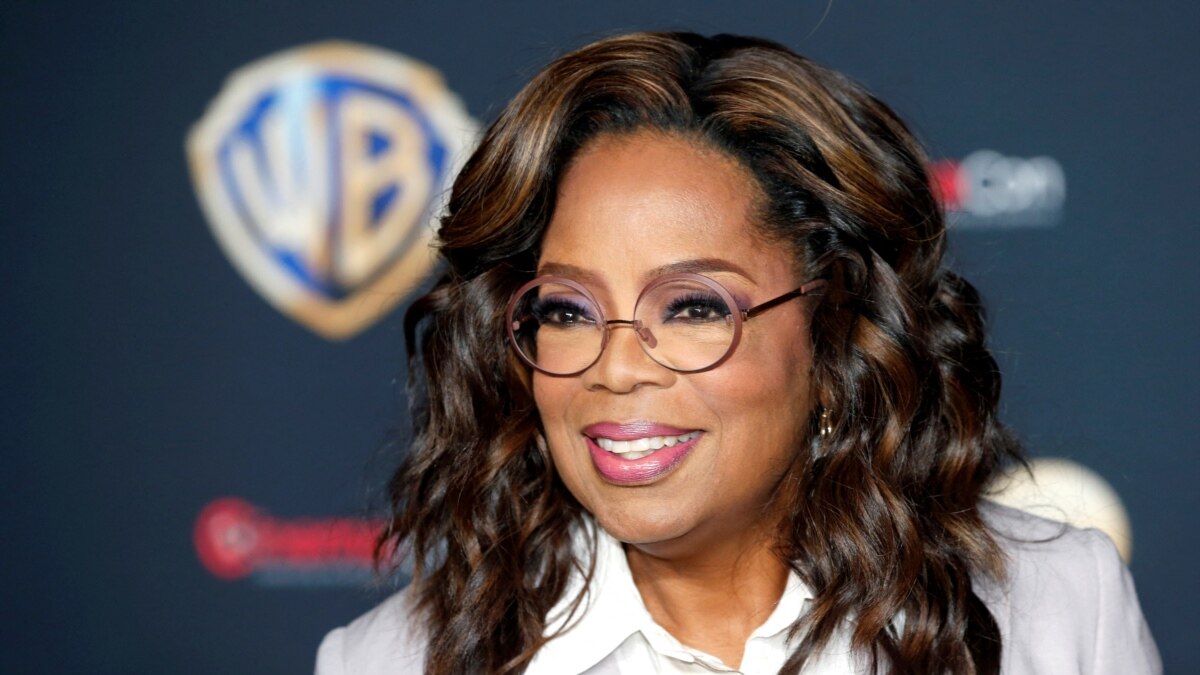 Тя е интервюирала хиляди хора. Смее се, плаче и споделя