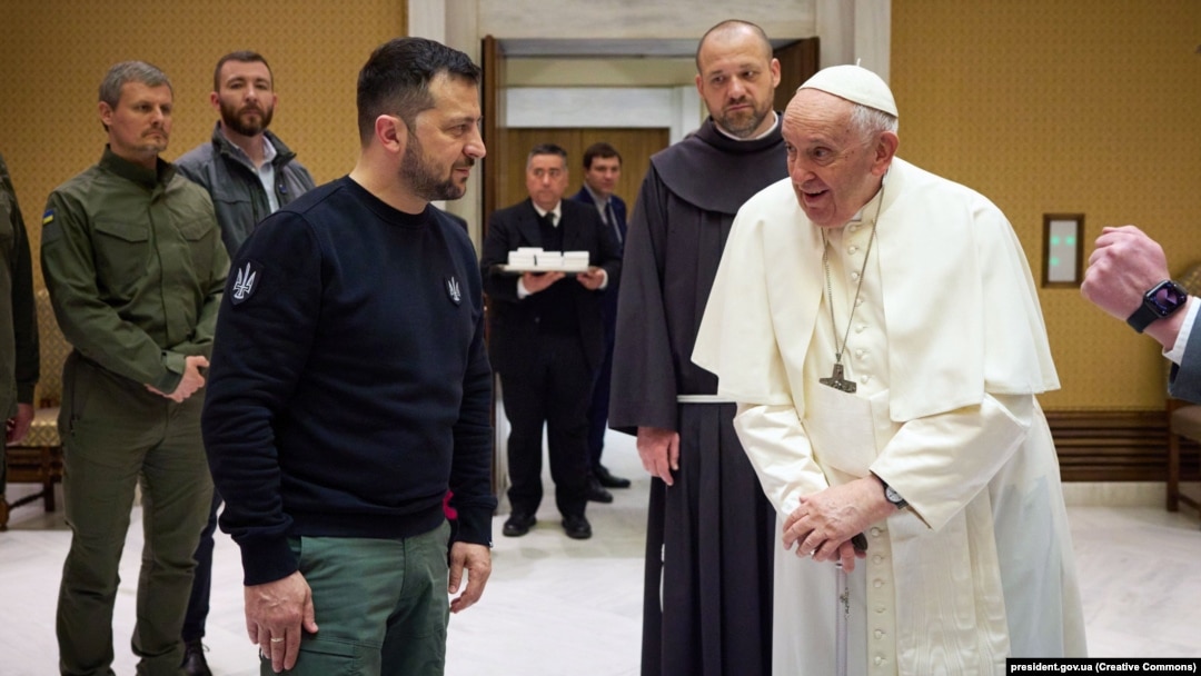 Președintele ucrainean Volodimir Zelenski a mai fost primit de Papa Francisc la Vatican și pe 13 mai 2023. 