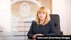 Anca Dragu a fost numită în funcția de guvernator al BNM în data de 22 decembrie 2023 cu votul a 58 de deputați din majoritatea PAS.