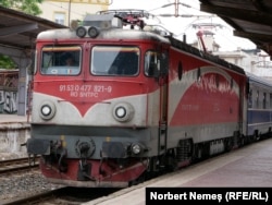 Conform specialiștilor, locomotivele existente din țară trebuie scoase din funcțiune, din cauza vechimii. Cea din imagine a fost recondiționată în 2009, la Craiova.
