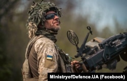 Украинский военный на передовой