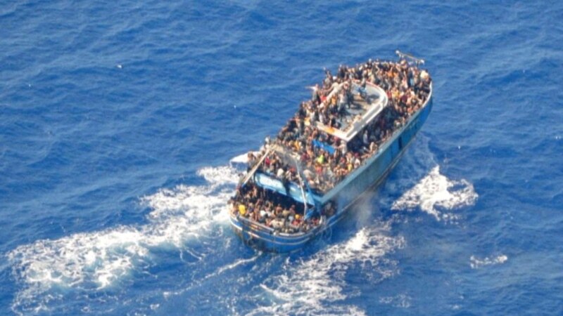 На грчкиот остров Гавдос откриени деведесетина мигранти