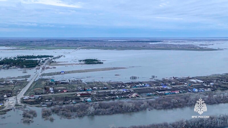 Паводки в России: Тобол у Кургана поднялся до 977 сантиметров, в Орске нет воды
