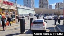 Bakı Dəmiryol Vağzalının avtomobil parklanma ərazisi