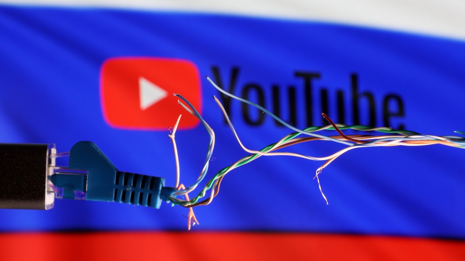 "YouTube"a potensial rəqib kimi Rusiyanın internet məkanında azı beş videoyayım layihəsi ortaya çıxıb.