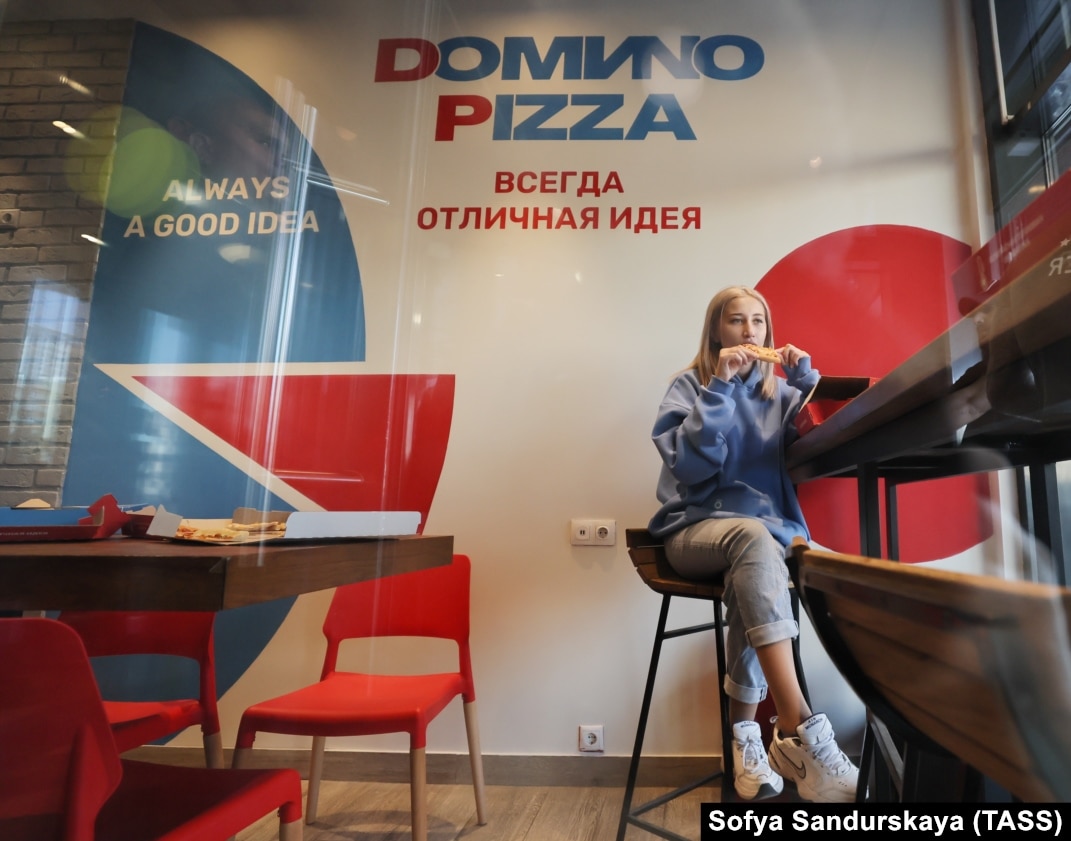 Déjà Food: Russia's Replica Restaurant Brands