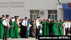 Mekdep okuwçylary. Türkmenistan