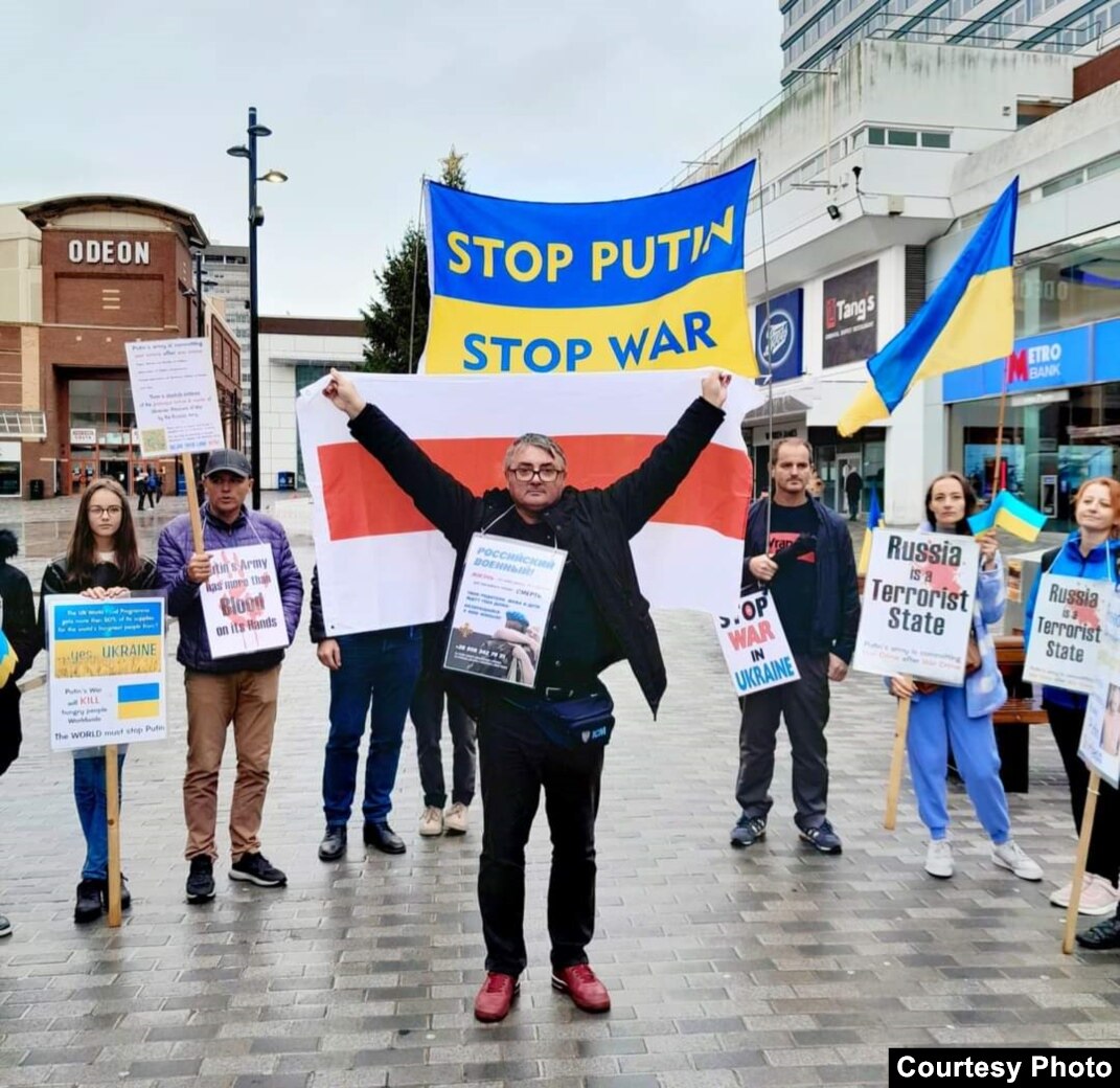 Я делю людей на тех, кто против Путина, и тех, кто за войну