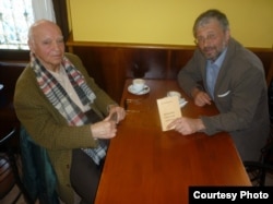 Юрий Мальцев и Михаил Талалай. Бергамо, 9 мая 2013. Фото из книги Мальцева 2023 года
