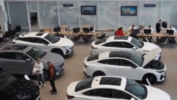 Салон Changan в России