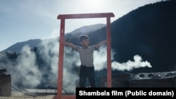 "Шамбала" фильминдеги сценалардын бири.